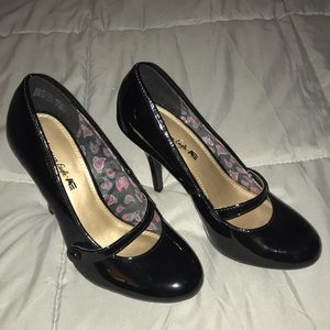 NEW Black 4 inch Heels